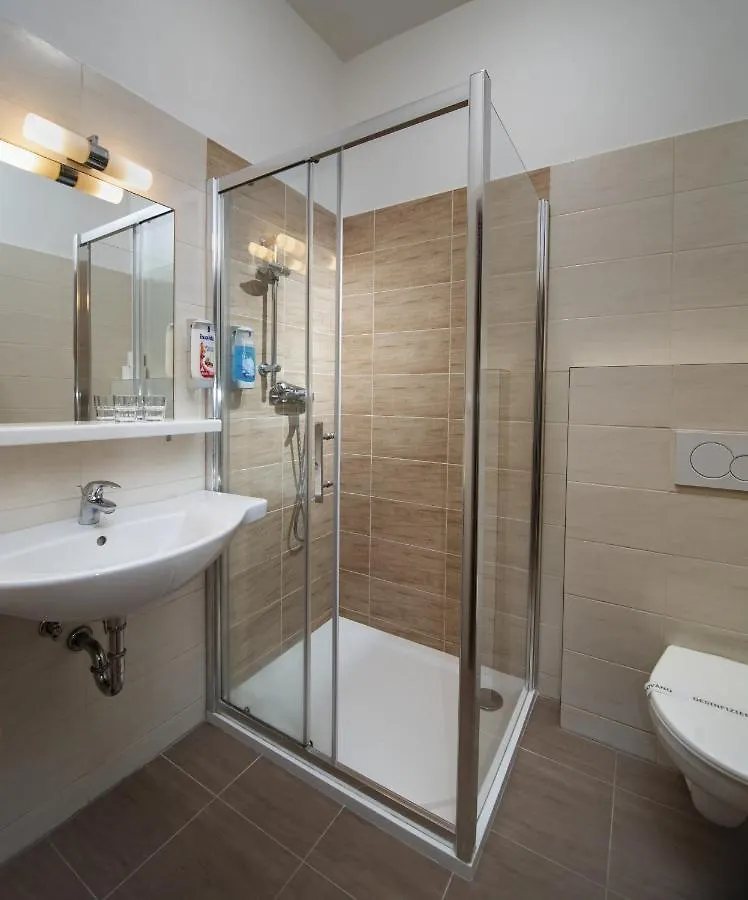 Hotel Tri Ruze Špindlerŭv Mlýn