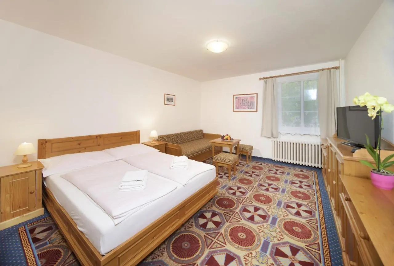 Hotel Tri Ruze Špindlerŭv Mlýn