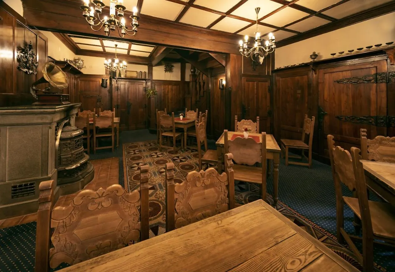 ***  Hotel Tri Ruze Špindlerŭv Mlýn Tsjechië