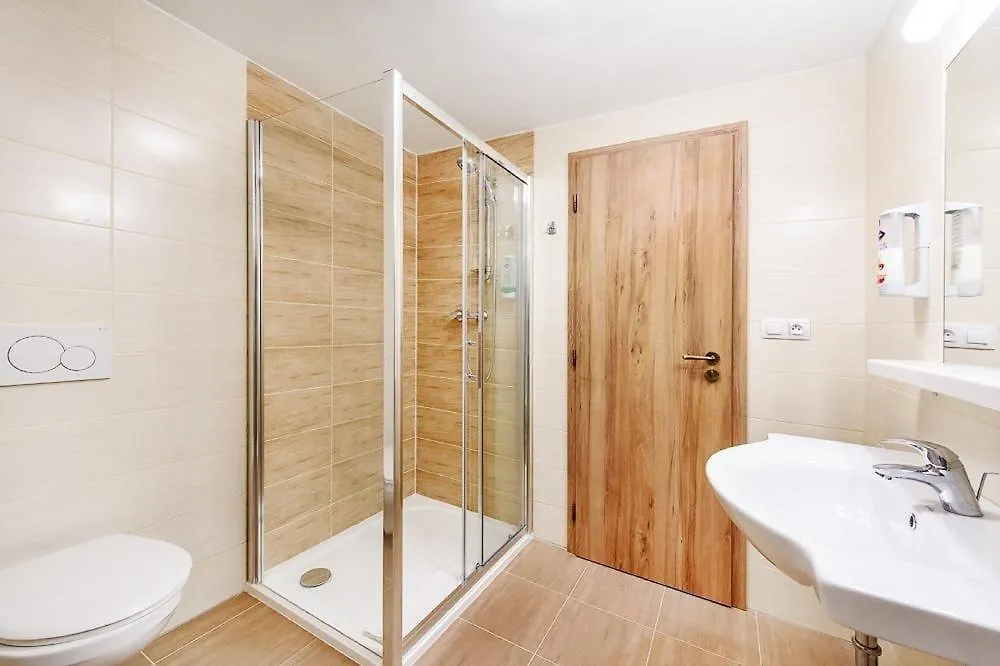Hotel Tri Ruze Špindlerŭv Mlýn