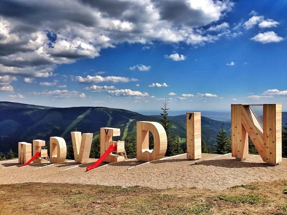 Hotel Tri Ruze Špindlerŭv Mlýn