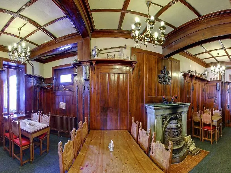 Hotel Tri Ruze Špindlerŭv Mlýn 3*,