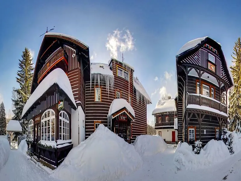 Hotel Tri Ruze Spindleruv Mlyn