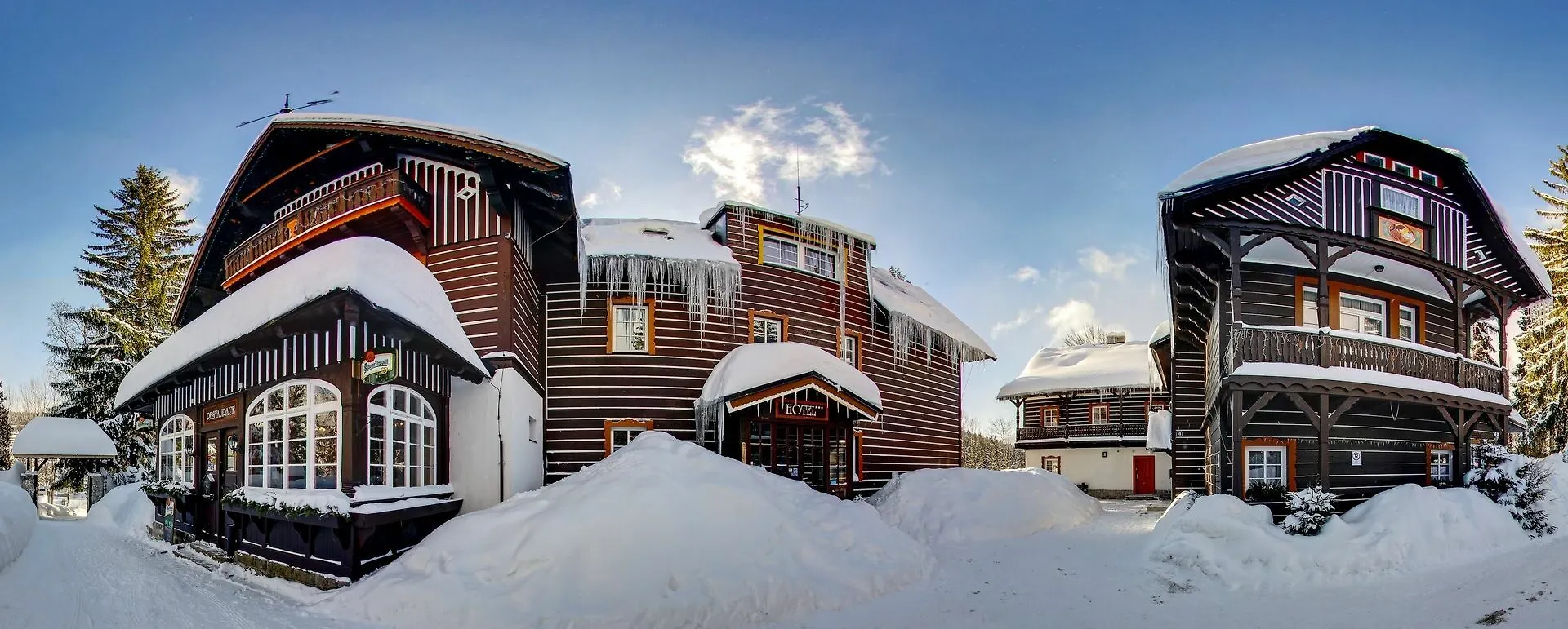 Hotel Tri Ruze Spindleruv Mlyn